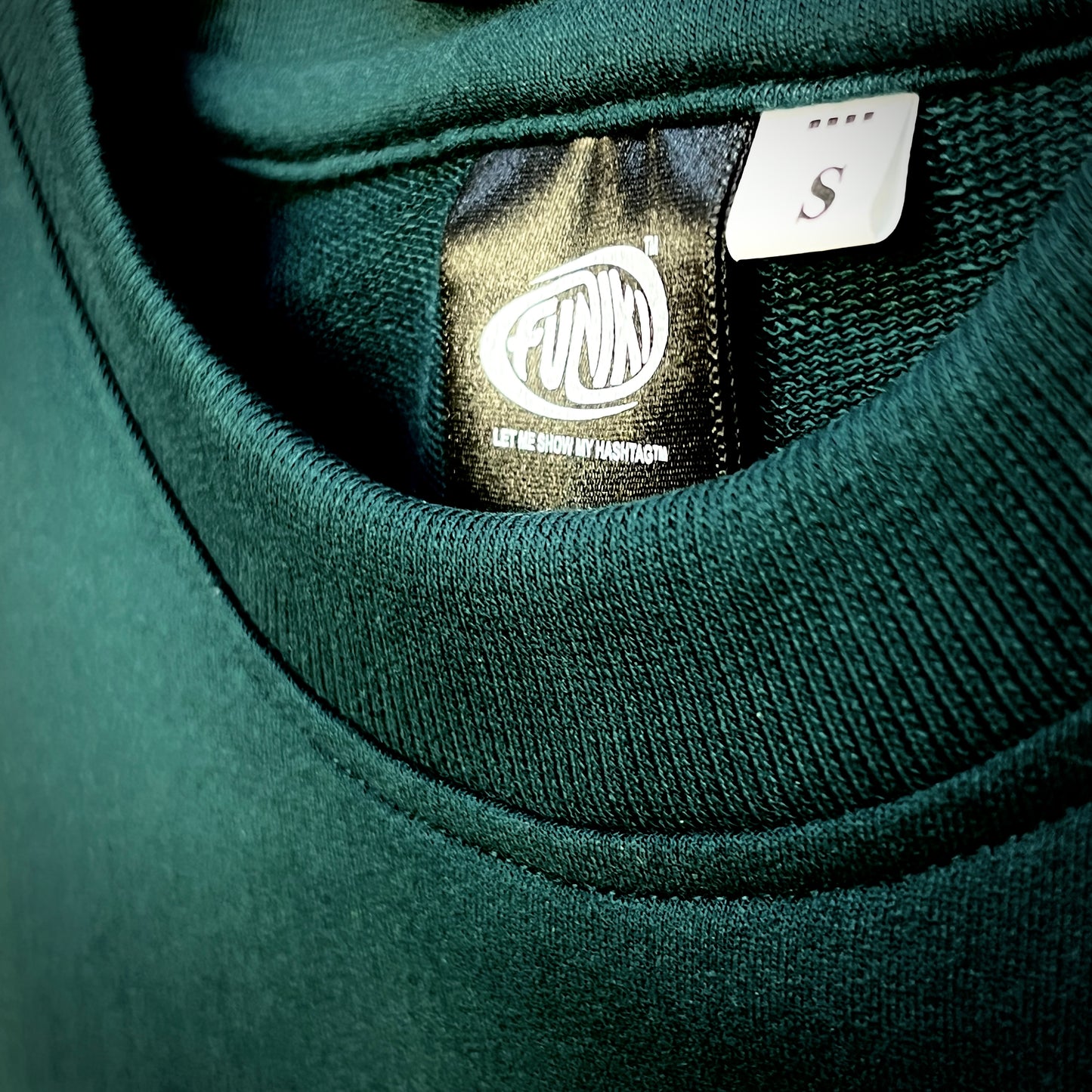 Green T-shirt 240 GSM Funiki basics